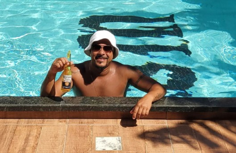 cel mai bun fotbalist strain din romania betii nebune cu studentii din iasi primeam poze cu el noaptea cu capul pe masa 69d0e56e829ba