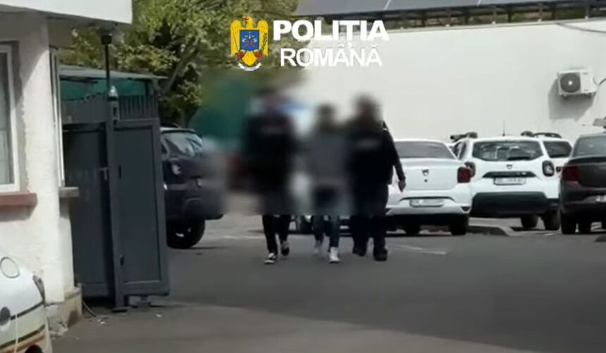 doi tineri arestati dupa ce ar fi provocat un incendiu la un imobil din galati care a fost motivul 69e47bde28f44