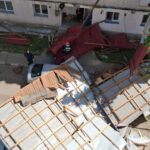 dosar pentru ucidere din culpa in cazul barbatului decedat dupa ce a fost lovit de un acoperis cazut de pe un bloc din husi 69ef1263cc8c6