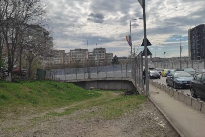 doua benzi suplimentare pe una din cele mai aglomerate artere ale iasului planuri care au stat ani buni la sertar primesc anul acesta finantare apta protesteaza 69d454588ae2a