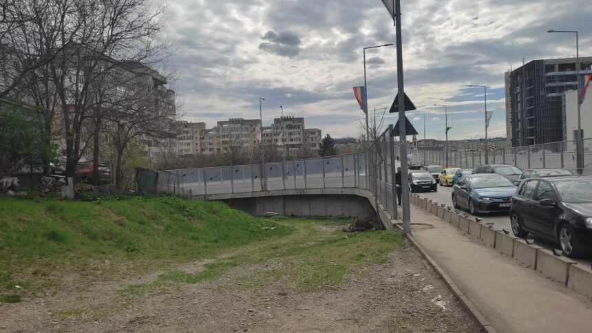 doua benzi suplimentare pe una din cele mai aglomerate artere ale iasului planuri care au stat ani buni la sertar primesc anul acesta finantare apta protesteaza 69d454588ae2a