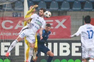 echipa care a retrogradat o pe poli iasi la un pas sa revina in liga a 2 a fc botosani metaloglobus 3 2 69e65fea8882d