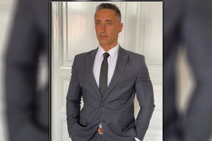 este din iasi si se numara printre cei mai cunoscuti actori de filme pentru adulti din europa mugurel cotan are o cariera impresionanta cu peste 300 de productii 69ee9c4958e00