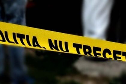 femeie gasita spanzurata de unitatea exterioara de aer conditionat a unei locuinte din sectorul 3 al capitalei 69f1c3866e8bc