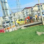 femeie preluata de ambulanta in zona pod metalurgie dupa ce i s a facut rau intr un taxi 69d4ba4b445ec