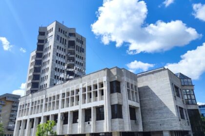 finantele iesene institutia in care majoritatea banilor ajung la angajati salariile mananca cea mai mare parte a bugetului dgrfp iasi ce lefuri au sefii 69eec3e408fd6