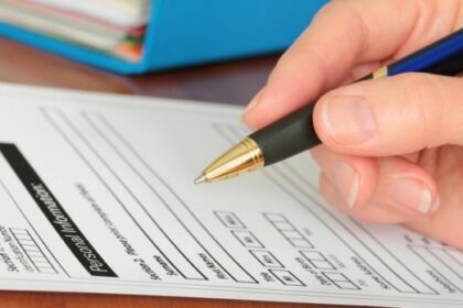 formular fiscal digital dar completat in continuare cu sprijinul functionarilor anaf de ce se ajunge inca la ghiseele institutiei 69ed67eaa7d29