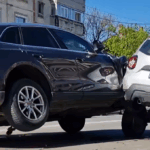 foto video patru masini implicate intr un carambol in pacurari circulatia a fost ingreunata 69e9e04bce39b