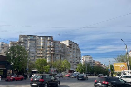 foto video semafoare nefunctionale dupa furtuna din weekend trafic haotic in zona rond vechi 69f0cc365596e