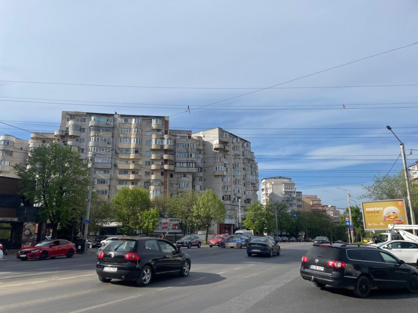 foto video semafoare nefunctionale dupa furtuna din weekend trafic haotic in zona rond vechi 69f0cc365596e