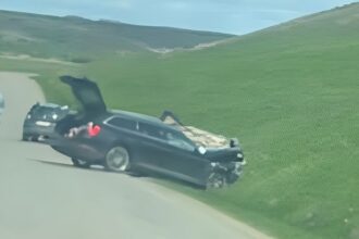 iasi cinci persoane implicate in coliziunea dintre doua autoturisme 69ea08e824e7b