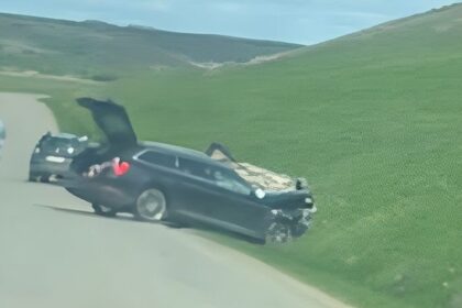 iasi cinci persoane implicate in coliziunea dintre doua autoturisme 69ea08e824e7b