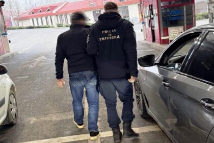 iesean cautat de autoritatile franceze pentru furt depistat de politistii de frontiera la sculeni 69cfc2bb695d6