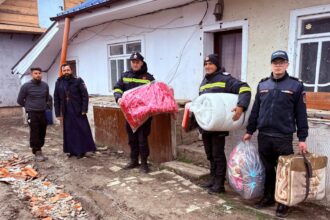 in vinerea mare salvatorii ieseni sunt aproape de o familie greu incercata 69d916a5c90de