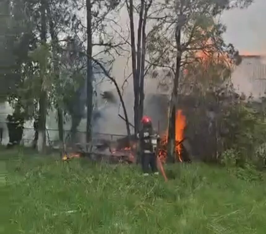 incendiu la o locuinta din municipiul iasi 69f35f96b04f9