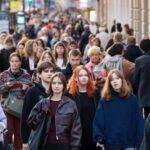 la ce populatie s ar putea reduce romania in anul 2100 estimarile ingrijoratoare ale eurostat 69e0c30c16d55