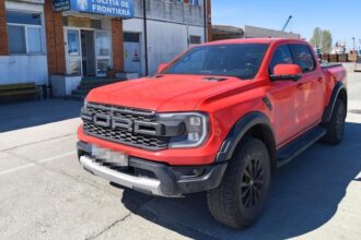 masina de 45 000 de euro cautata in suedia descoperita in portul constanta urma sa ajunga in georgia 69eddd0d8026d