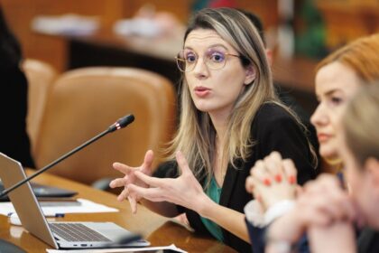 ministrul mediului anunta salvarea arborilor seculari din jurul municipiului iasi care fusesera marcati si urmau sa fie taiati 69e325b55ebea