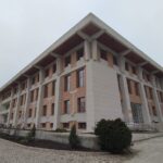 o cladire ca noua la kilometrul 0 al iasului prefectul a prezentat ieri casa patrata la finalul santierului de renovare si eficientizare energetica 69cf18e57ead8