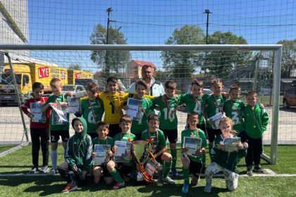 o echipa ieseana a castigat unul dintre cele mai importante turnee din romania 69ef5b161fd08