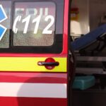 o femeie din constanta care bause detergent s a aruncat dintr o ambulanta aflata in mers o alta salvare a intervenit 69ee511433986