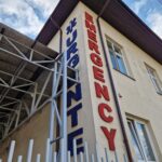 o tanara ajunsa la spital cu dureri abdominale a aflat ca este gravida femeia care nu avea habar de sarcina a nascut chiar in upu iasi 69ee3e54dff7b