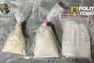 patru persoane retinute de diicot bacau sub acuzatia de trafic international de droguri de mare risc 69cd42f0ca5ba