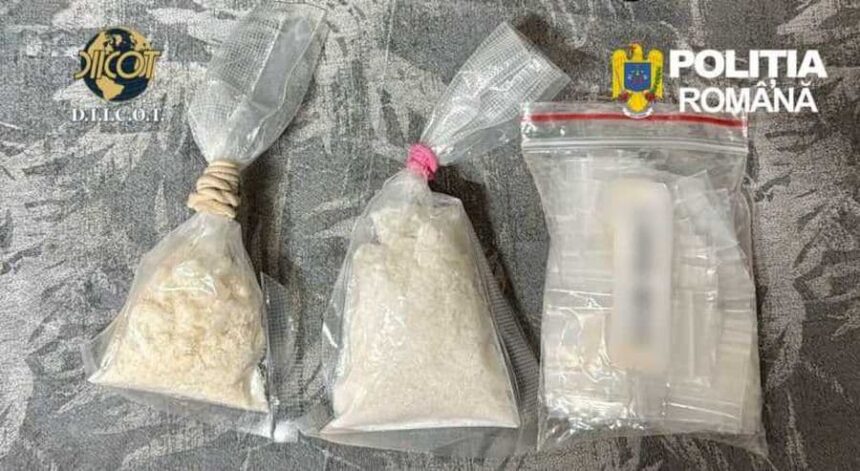patru persoane retinute de diicot bacau sub acuzatia de trafic international de droguri de mare risc 69cd42f0ca5ba