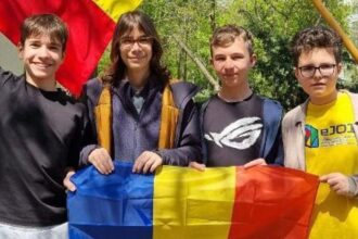 performanta elevilor din iasi la un prestigios concurs de informatica din bulgaria medalie de aur pentru andrei nemtisor 69f2608660a29