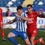 s a intamplat azi la meciul din copou mircea lucescu pe tabela si in inimi prunea in tribuna 69d8fc3fba534