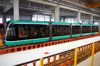 saptamana luminata pentru tramvaiele noi intra la verificari inainte sa le expire garantia totul a inceput de la cateva sisteme anticoliziune nefunctionale 69d772568f260