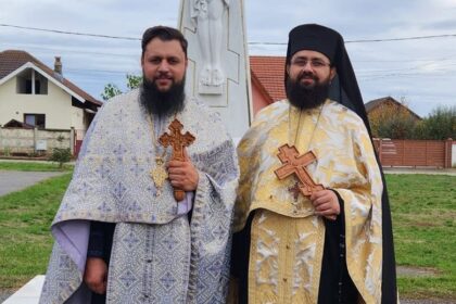 scene incredibile intr o biserica din targu jiu doi preoti s au luat la bataie in timpul slujbei 69ef2e880ec11