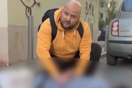 seful unei sectii de politie din bucuresti a imobilizat un hot care furase o masina ofiterul era in timpul sau liber video 69f1d17633239