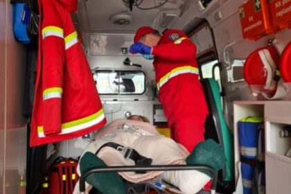 tanar de 18 ani strivit de un palet cu caramizi care a cazut pe el s a intamplat intr un depozit de materiale de constructii 69cd2ca7c5044 1