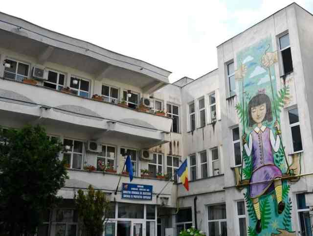 tinerii cu dizabilitati din iasi in pragul disperarii ne este frica sa nu ajungem pe strazi drama nevazuta a copiilor institutionalizati 69d2d0423aa55