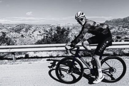 un ciclist belgian a murit la doar 21 de ani dupa ce a fost lovit violent de un autoturism in timp ce se antrena 69edd868aef54