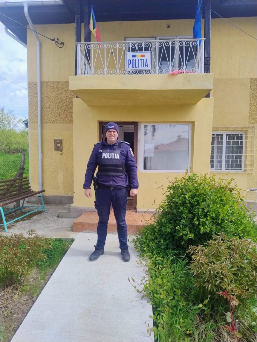 un politist iesean a fost atacat cu cutitul in sectia de politie 69f37bd1490e4