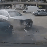 video accident pe anastasie panu din cauza amabilitatii unui sofer si neatentiei altuia 69f0e151bf3b7