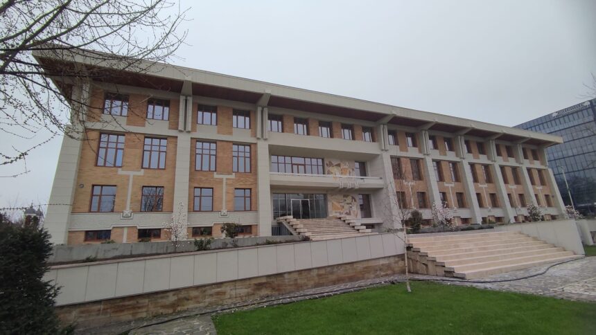 zero reduceri de personal la cj iasi si institutiile subordonate dupa aplicarea noului plafon de posturi 69e5745491167