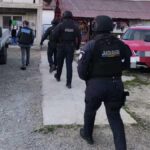 12 perchezitii in botosani intr un dosar de coruptie suspectii ar fi redistribuit ilegal locuri de veci 69fb0c0cea0c6