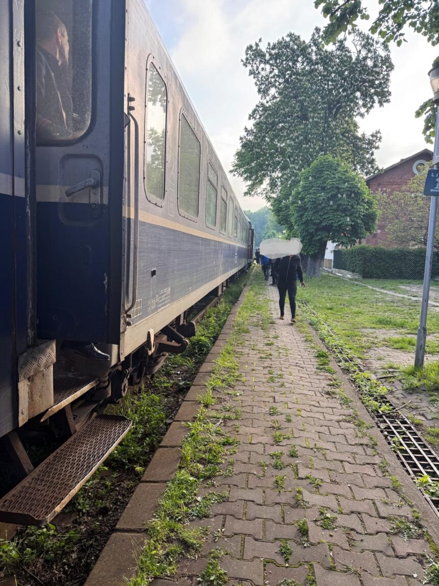 a pornit la iasi pentru a ajunge la medic dar a sfarsit pe drum ce s a gasit asupra barbatului decedat in garnitura de tren vaslui iasi 6a0d4998dd48e