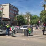 accident intre un autobuz si un autoturism in podu ros trei persoane acuza dureri momentul impactului video 6a0876cbd5b58