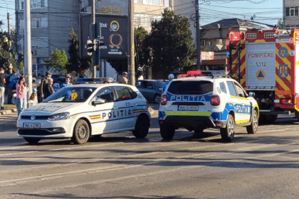 autospeciala de politie implicata intr un accident rutier o persoana a fost ranita 69fa0fabf0406