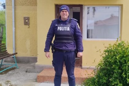 barbatul care a incercat sa l injunghie de mai multe ori pe politistul din tansa a fost trimis in judecata este arestat preventiv 6a183d223f01f