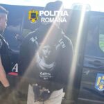 batran de 76 de ani din zalau agresat in propria curte cu un cutit de un barbat care ulterior a fugit agresorul a fost gasit la el acasa 6a0108e0348fc