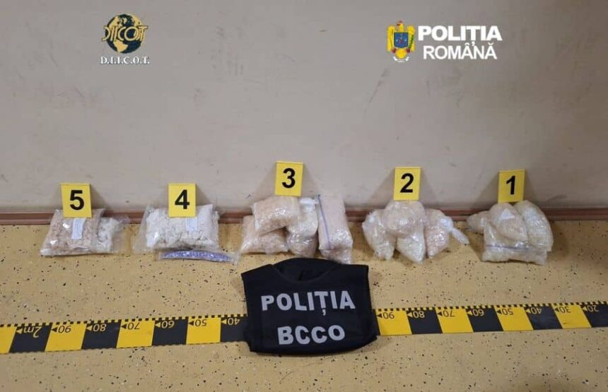 captura de droguri la braila aproape 10 kilograme de cristal aduse din germania prin curierat un minor de 15 ani prins in flagrant 69fc44e855341