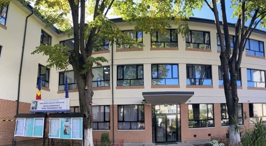 caz socant intr o scoala din iasi un elev de 14 ani a ajuns la spital dupa ce a fost batut de doi colegi intr o pauza 6a0b40738c03f