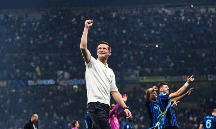cristi chivu dupa ce inter milano a castigat campionatul italiei este titlul baietilor si al predecesorilor mei cum sarbatoresc eu o tigara 69f83329d597b