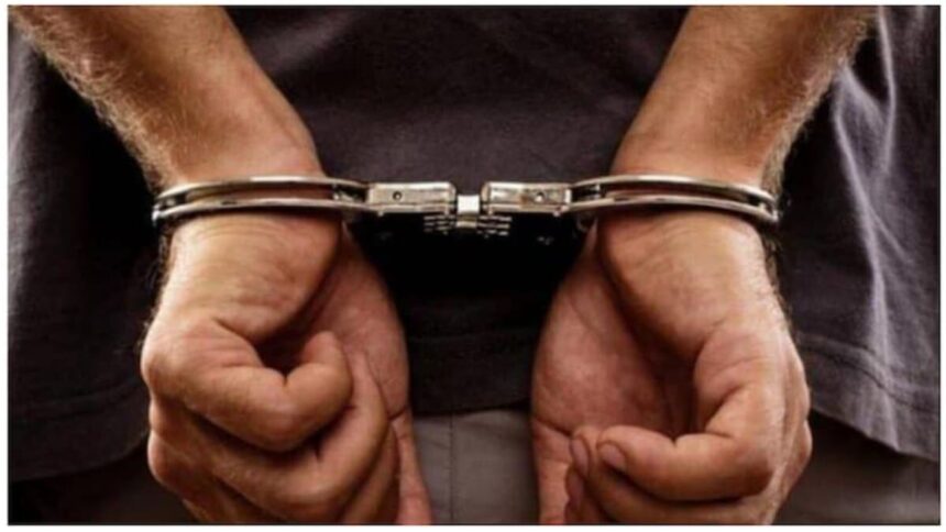 doi barbati din capitala arestati sub acuzatia ca au violat o fetita de 9 ani video 69fcbc79cbc01