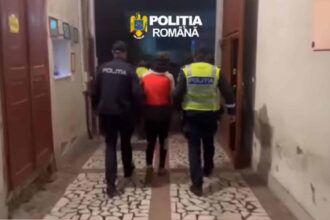 doi minori suspectati ca au violat o fata de 13 ani retinuti de politistii din alba video 6a059b8cf340f